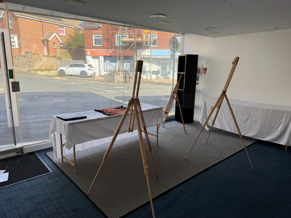 Lot: 39 - FREEHOLD TOWN CENTRE RETAIL UNIT FOR INVESTMENT OR OCCUPATION - Looking Out of the Front of the Shop